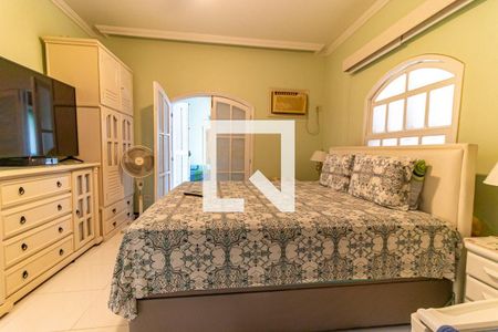 Casa à venda com 470m², 4 quartos e 4 vagas Casa à venda com 470m², 4 quartos e 4 vagasBanheiro do Quarto 3