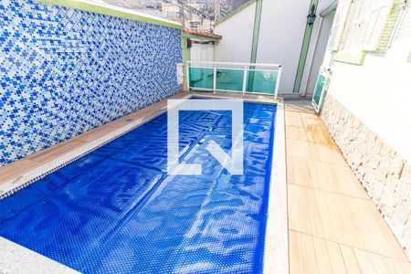 Casa à venda com 470m², 4 quartos e 4 vagas Casa à venda com 470m², 4 quartos e 4 vagasÁrea Externa