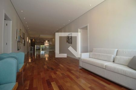 Casa à venda com 7 quartos, 731m² em Campo Belo, São Paulo
