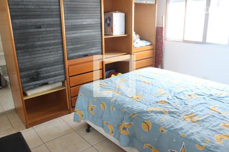 Quarto de kitnet/studio para alugar com 1 quarto, 70m² em Itararé, São Vicente