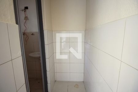 Banheiro Corredor de casa para alugar com 1 quarto, 40m² em Penha de França, São Paulo