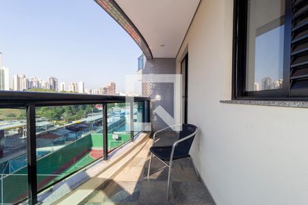 Varanda de apartamento para alugar com 5 quartos, 113m² em Vila Regente Feijó, São Paulo