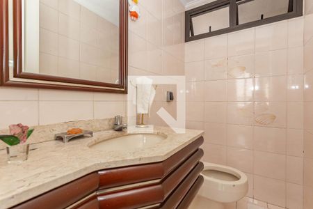 Lavabo de apartamento para alugar com 3 quartos, 160m² em Vila Moinho Velho, São Paulo