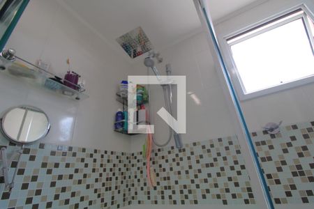 Chuveiro banheiro da suíte de apartamento à venda com 2 quartos, 75m² em Usina Piratininga, São Paulo