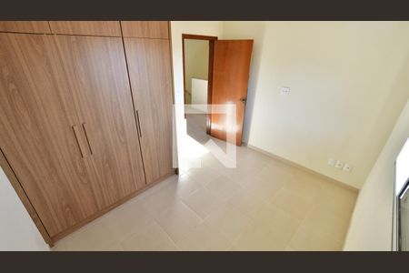 Quarto 3 de casa de condomínio à venda com 4 quartos, 175m² em Parque Imperador, Campinas