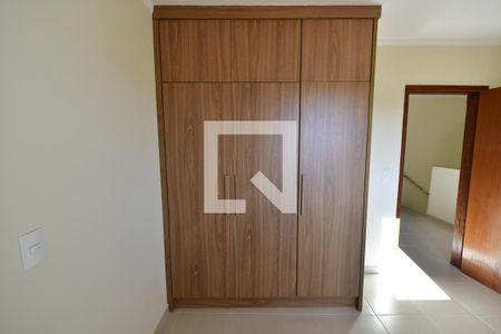 Quarto 3 - Armários de casa de condomínio à venda com 4 quartos, 175m² em Parque Imperador, Campinas