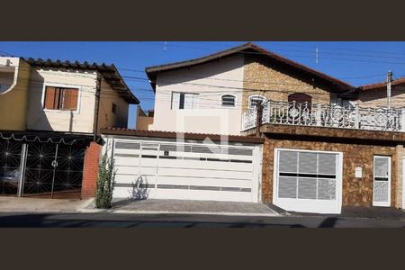 Casa à venda com 3 quartos, 174m² em Jardim das Palmeiras, São Bernardo do Campo