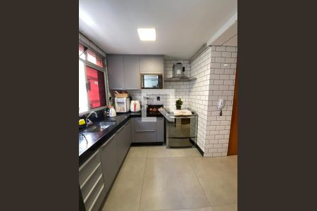 Apartamento à venda com 3 quartos, 128m² em Castelo, Belo Horizonte