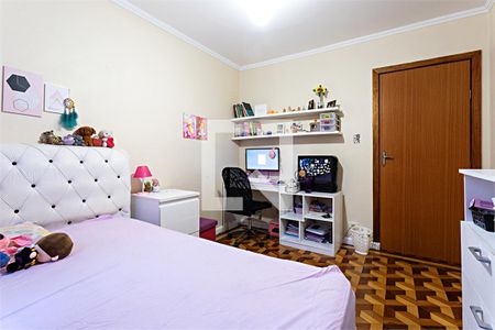 Casa à venda com 4 quartos, 243m² em Jardim Dom Bosco, São Paulo
