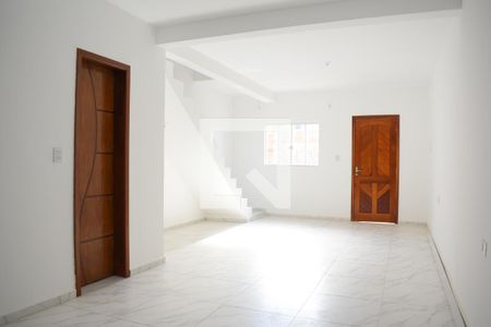 Sala de casa para alugar com 3 quartos, 88m² em Campo Comprido, Curitiba