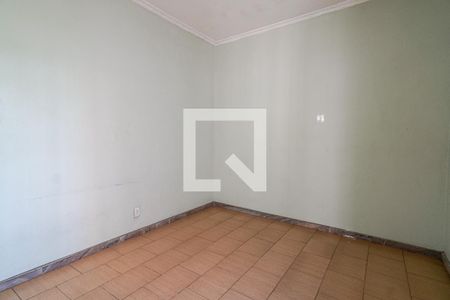 Casa à venda com 214m², 5 quartos e 2 vagas Casa à venda com 214m², 5 quartos e 2 vagasQuarto Segundo andar