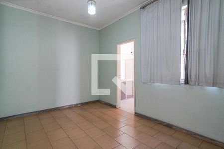 Casa à venda com 214m², 5 quartos e 2 vagas Casa à venda com 214m², 5 quartos e 2 vagasQuarto Segundo andar