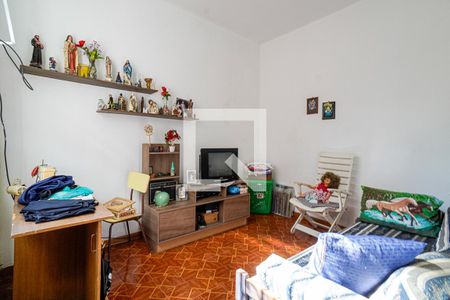 Casa à venda com 214m², 5 quartos e 2 vagas Casa à venda com 214m², 5 quartos e 2 vagasQuarto 2