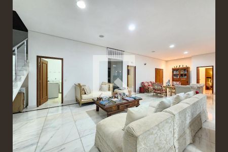 Casa de condomínio à venda com 395m², 5 quartos e 6 vagasSala 2 andar