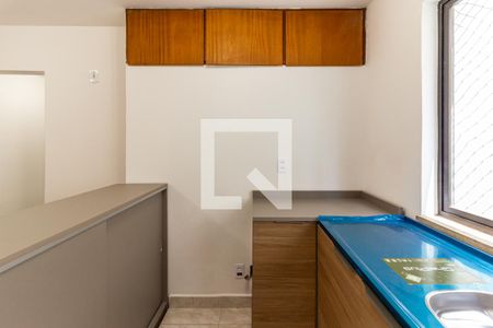 Cozinha de apartamento à venda com 2 quartos, 48m² em Santa Cecília, São Paulo