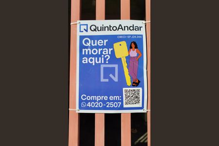 Casa à venda com 240m², 2 quartos e 3 vagas Casa à venda com 240m², 2 quartos e 3 vagasPlaquinha