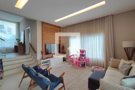 Casa de condomínio à venda com 234m², 4 quartos e 4 vagasSala de Estar