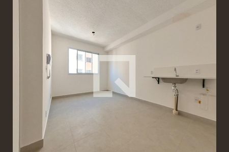 Apartamento para alugar com 33m², 2 quartos e sem vagaSala/Cozinha Americana