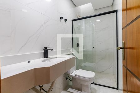 Casa de condomínio à venda com 160m², 3 quartos e 2 vagas Casa de condomínio à venda com 160m², 3 quartos e 2 vagasBanheiro da Suíte 3