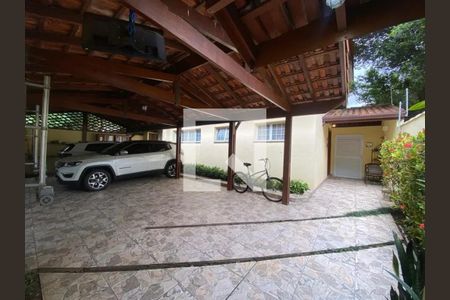 Casa à venda com 3 quartos, 220m² em Vila Cordeiro, São Paulo