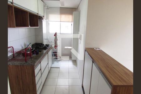 Cozinha de apartamento à venda com 3 quartos, 57m² em Vila Pirajussara, São Paulo