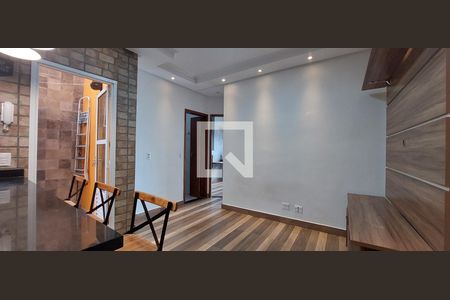 Sala de apartamento à venda com 2 quartos, 58m² em Jardim Ipanema, Santo André