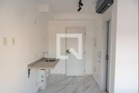 Cozinha de kitnet/studio para alugar com 1 quarto, 19m² em Vila Dom Pedro I, São Paulo