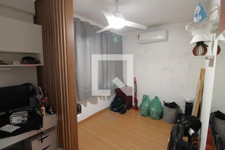 Quarto de apartamento para alugar com 2 quartos, 50m² em Irajá, Rio de Janeiro