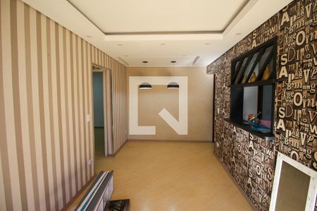 Sala de apartamento para alugar com 2 quartos, 56m² em Itaquera, São Paulo