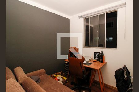 Quarto 1 de apartamento para alugar com 3 quartos, 65m² em Santa Efigênia, Belo Horizonte