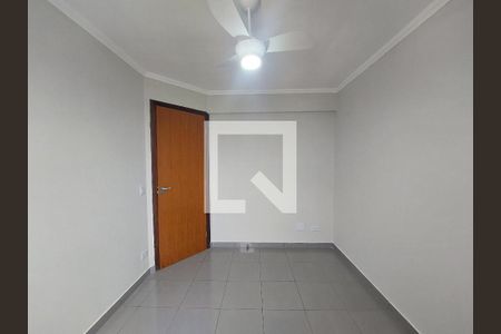 Quarto 1 de apartamento para alugar com 2 quartos, 57m² em Interlagos, São Paulo