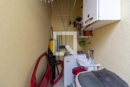 Casa à venda com 149m², 2 quartos e 2 vagas Casa à venda com 149m², 2 quartos e 2 vagasÁrea de Serviço