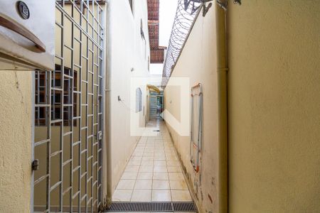 Casa à venda com 149m², 2 quartos e 2 vagas Casa à venda com 149m², 2 quartos e 2 vagascorredor