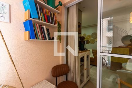 Varanda  de apartamento à venda com 2 quartos, 50m² em Santa Maria, Osasco