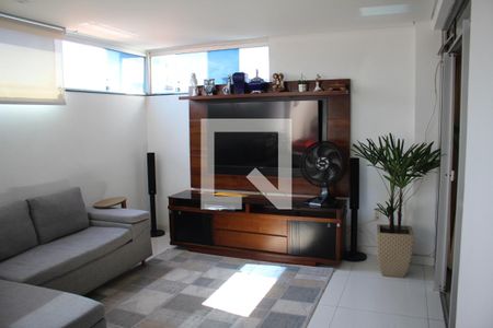 Sala de apartamento para alugar com 3 quartos, 154m² em Novo Eldorado, Contagem
