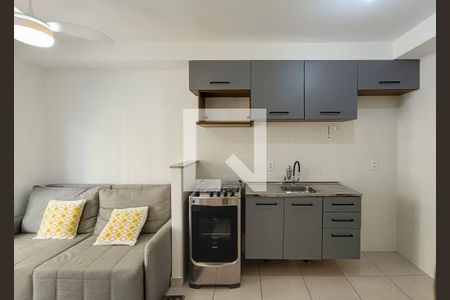 Sala e Cozinha de apartamento à venda com 1 quarto, 29m² em Vila Romana, São Paulo