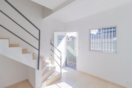 Casa de condomínio para alugar com 45m², 2 quartos e 1 vagaSala