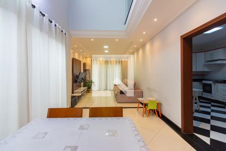 Sala  de casa para alugar com 3 quartos, 207m² em I.a.p.i., Osasco