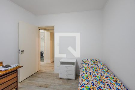 Quarto 1 de apartamento para alugar com 3 quartos, 165m² em Jardim Europa, São Paulo