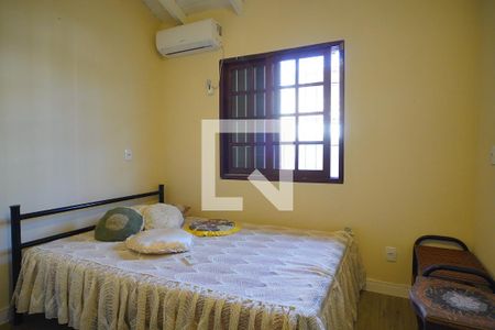Quarto de casa de condomínio para alugar com 2 quartos, 110m² em Rio Tavares, Florianópolis