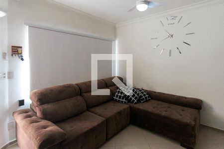 Sala de casa de condomínio para alugar com 3 quartos, 170m² em Vila Lucia, São Paulo
