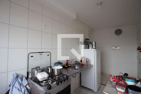 Cozinha de apartamento à venda com 2 quartos, 49m² em Vila Nova Curuçá, São Paulo