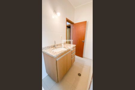 Casa à venda com 400m², 3 quartos e 3 vagas Casa à venda com 400m², 3 quartos e 3 vagasBanheiro da Suíte 1