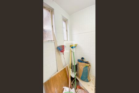 Casa à venda com 400m², 3 quartos e 3 vagas Casa à venda com 400m², 3 quartos e 3 vagasQuintal - Area de Serviço