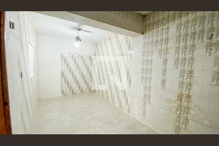 Casa à venda com 400m², 3 quartos e 3 vagas Casa à venda com 400m², 3 quartos e 3 vagasSala de Tv