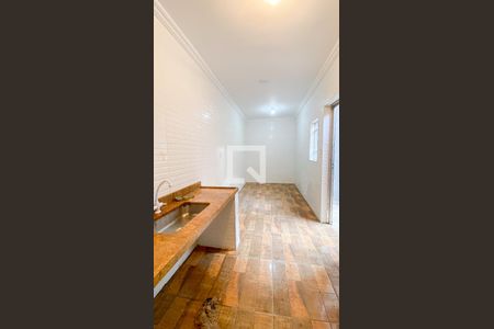 Casa à venda com 400m², 3 quartos e 3 vagas Casa à venda com 400m², 3 quartos e 3 vagasCozinha