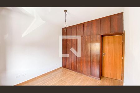 Casa à venda com 400m², 3 quartos e 3 vagas Casa à venda com 400m², 3 quartos e 3 vagasQuarto