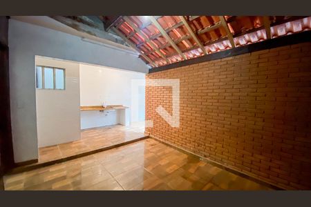 Casa à venda com 400m², 3 quartos e 3 vagas Casa à venda com 400m², 3 quartos e 3 vagasSala de Jantar