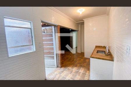 Casa à venda com 400m², 3 quartos e 3 vagas Casa à venda com 400m², 3 quartos e 3 vagasCozinha