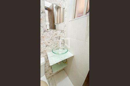 Casa à venda com 400m², 3 quartos e 3 vagas Casa à venda com 400m², 3 quartos e 3 vagasLavabo